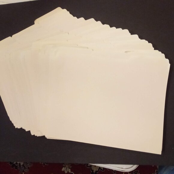 Pendaflex Manila File Folders GOOD USED LOT of 85 Letter Size Manila 1/3-Cut Tab - Picture 3 of 4